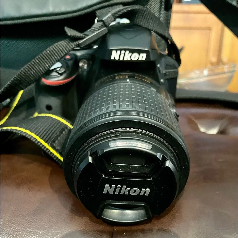Nikon D3300 camera Digital SLR with 2 lenses and accessories ~ great value